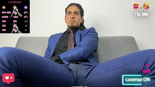 Tom blunt96 online show from 4, 10, 2025