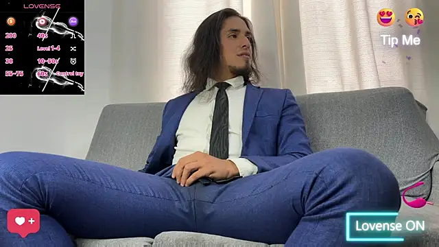 Tom blunt96 online show from 6, 11, 2025