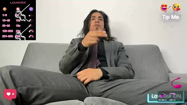 Tom blunt96 online show from 20, 9, 2025