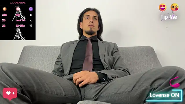 Tom blunt96 online show from 27, 9, 2025