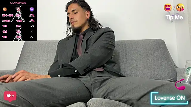 Tom blunt96 online show from 21, 10, 2025