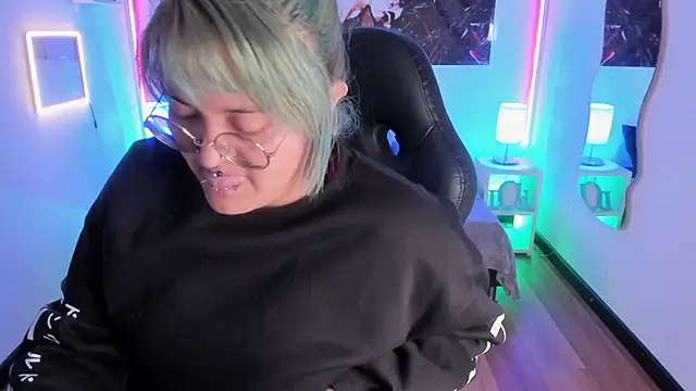 lucky-leah online show from 17, 1, 2026