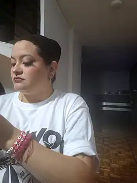 lucky-leah online show from 21, 9, 2025