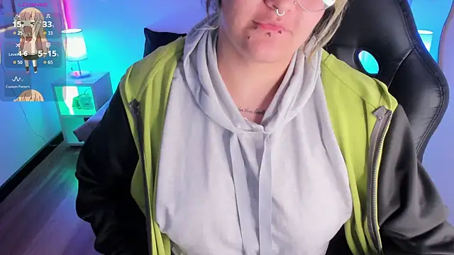 lucky-leah online show from 30, 10, 2025