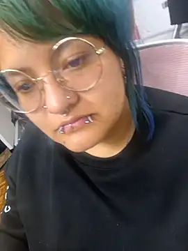 lucky-leah online show from 2, 6, 2026