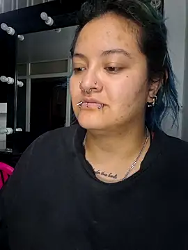 lucky-leah online show from 23, 5, 2026
