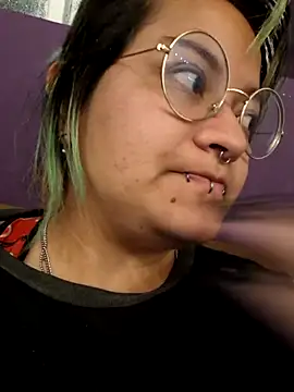 lucky-leah online show from 1, 10, 2025