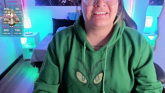 lucky-leah online show from 3, 12, 2025