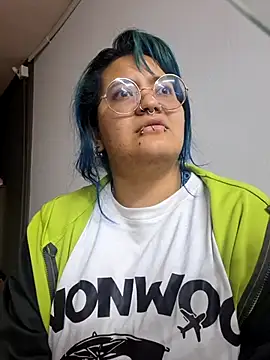lucky-leah online show from 7, 5, 2026