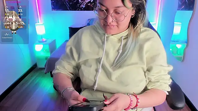 lucky-leah online show from 25, 11, 2025