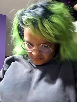 lucky-leah online show from 26, 9, 2025