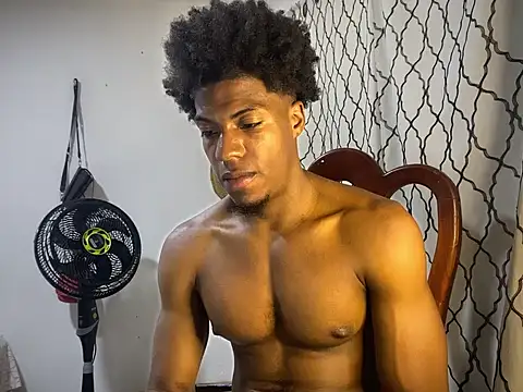 Snapshot of andrews2399 chatting on 14, 9, 2025 andrews2399 online show from 14, 9, 2025