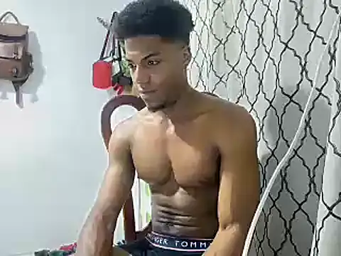 Snapshot of andrews2399 chatting on 22, 1, 2025 andrews2399 online show from 22, 1, 2025