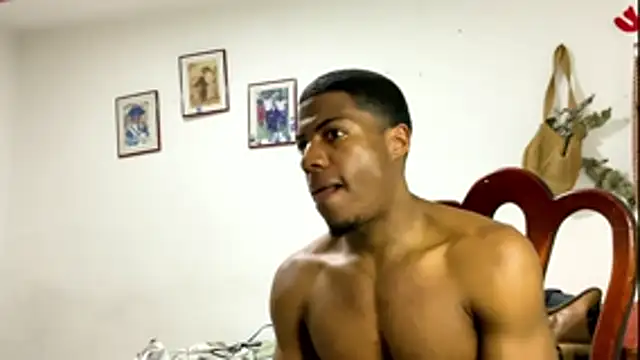 Snapshot of andrews2399 chatting on 18, 2, 2026 andrews2399 online show from 18, 2, 2026