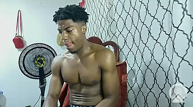 Snapshot of andrews2399 chatting on 22, 3, 2025 andrews2399 online show from 22, 3, 2025