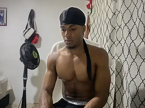 Snapshot of andrews2399 chatting on 13, 9, 2025 andrews2399 online show from 13, 9, 2025