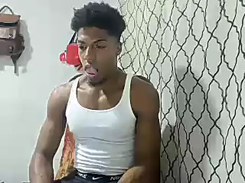 Snapshot of andrews2399 chatting on 18, 1, 2025 andrews2399 online show from 18, 1, 2025