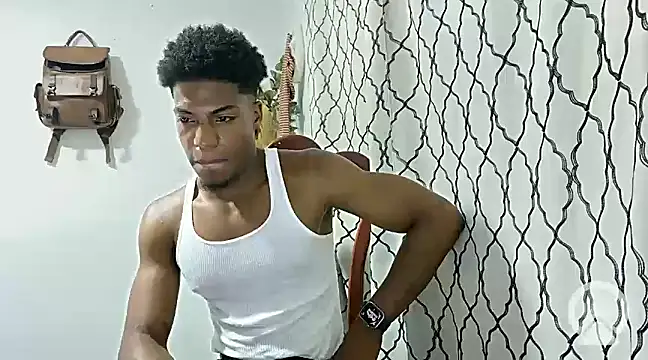 Snapshot of andrews2399 chatting on 15, 1, 2025 andrews2399 online show from 15, 1, 2025