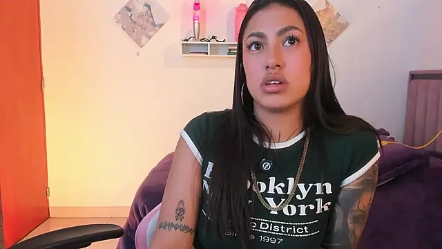 Kayla foxxy online show from 14, 6, 2026