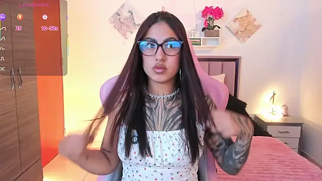 Kayla foxxy online show from 13, 7, 2026