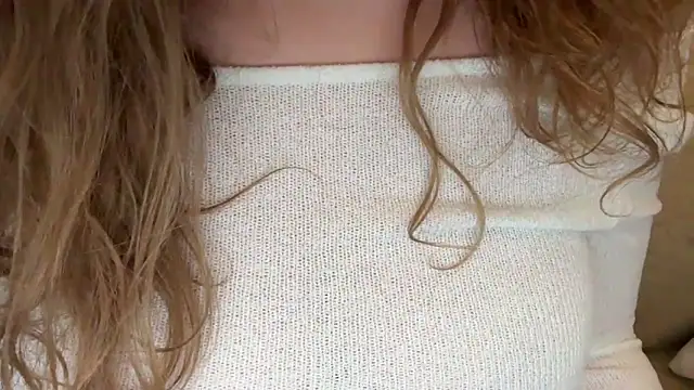 YUMIandbigWOLF online show from 2, 10, 2025