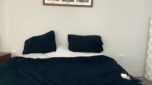 YUMIandbigWOLF online show from 14, 3, 2025