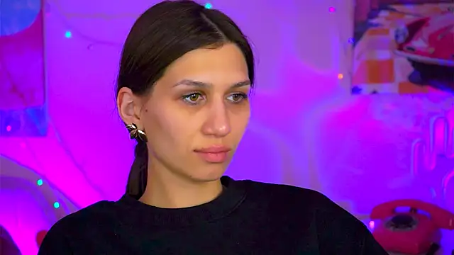 MollyPerry online show from 18, 3, 2025