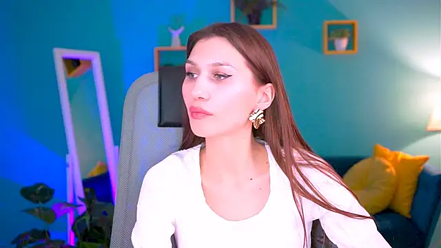 MollyPerry online show from 14, 2, 2025