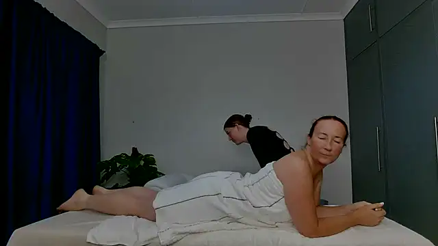 Snapshot of C1eopatra chatting on 16, 2, 2025 C1eopatra online show from 16, 2, 2025