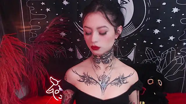 Isabella  dark online show from 19, 3, 2025