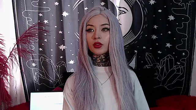 Isabella  dark online show from 6, 2, 2025