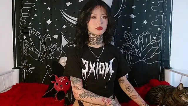 Isabella  dark online show from 17, 10, 2025