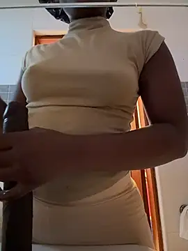 Snapshot of Nottynadiaa chatting on 18, 7, 2026 Nottynadiaa online show from 18, 7, 2026