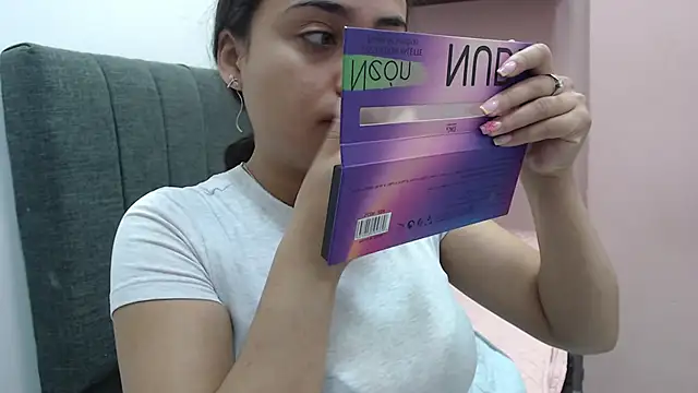 Snapshot of kate_stam chatting on 21, 10, 2025 kate stam online show from 21, 10, 2025