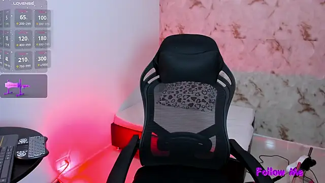 Snapshot of Abbieowenx chatting on 10, 11, 2025 Abbieowenx online show from 10, 11, 2025