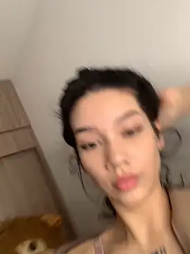 Ambar R0SSE online show from 26, 2, 2025