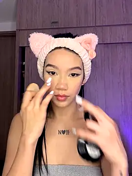 Ambar R0SSE online show from 11, 10, 2025