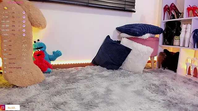 kariina  22 online show from 10, 4, 2026