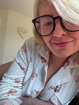 xxcurvyjessiexx online show from 29, 3, 2026