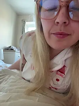 xxcurvyjessiexx online show from 5, 4, 2026