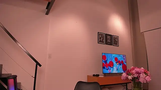 Mira Lite online show from 25, 11, 2025