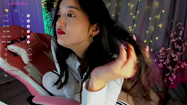 Snapshot of FreyaRaya chatting on 7, 3, 2025 FreyaRaya online show from 7, 3, 2025