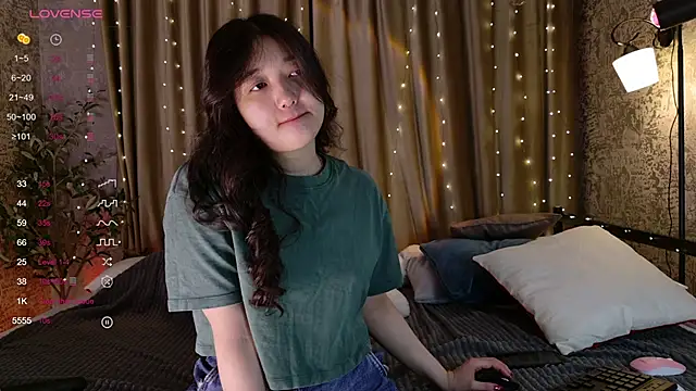 FreyaRaya online show from 5, 2, 2026