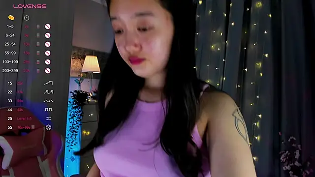 Snapshot of FreyaRaya chatting on 8, 3, 2025 FreyaRaya online show from 8, 3, 2025