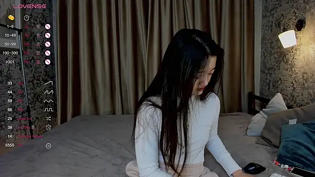 Snapshot of FreyaRaya chatting on 15, 9, 2025 FreyaRaya online show from 15, 9, 2025