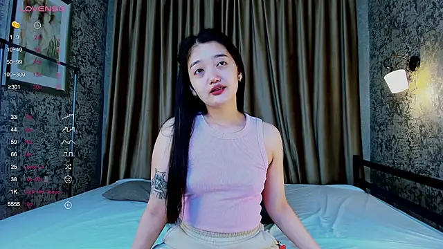 Snapshot of FreyaRaya chatting on 11, 9, 2025 FreyaRaya online show from 11, 9, 2025