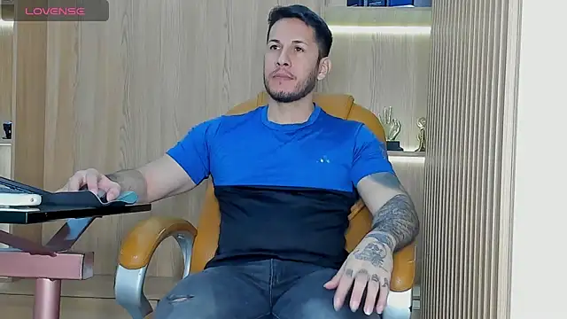 Snapshot of George_Diesell chatting on 9, 2, 2026 George Diesell online show from 9, 2, 2026