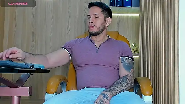 Snapshot of George_Diesell chatting on 12, 2, 2026 George Diesell online show from 12, 2, 2026