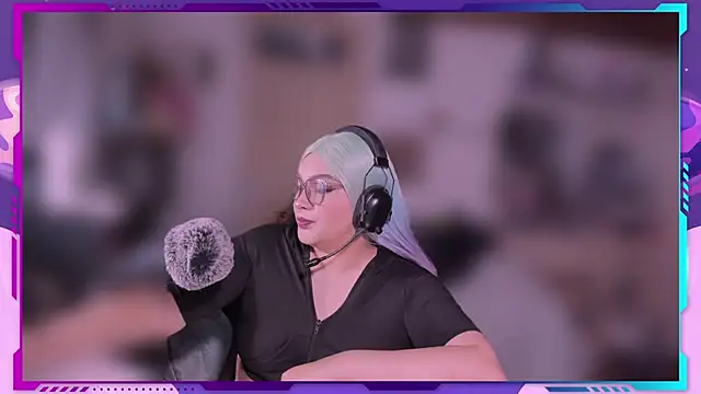 MegariaB online show from 2, 6, 2026