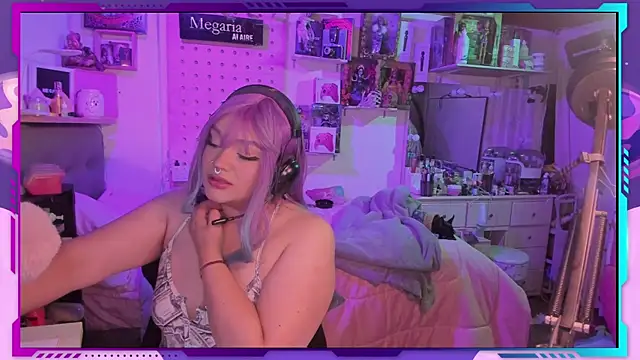 MegariaB online show from 9, 10, 2025